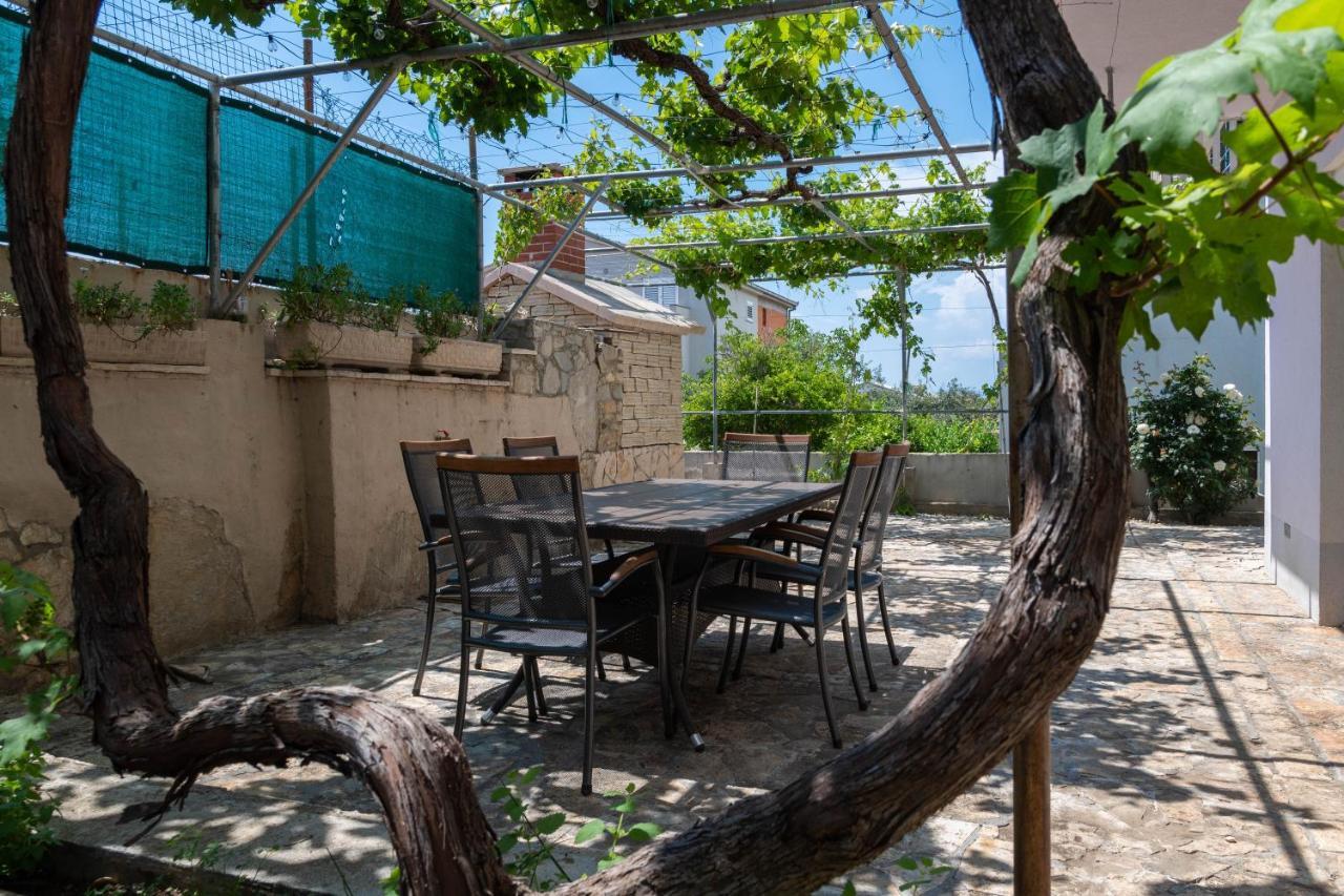 Apartment Laganini - Ποντστράνα Εξωτερικό φωτογραφία